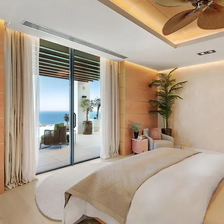 Con Piscina Infinita Y Vistas Al Mar * Marbella
